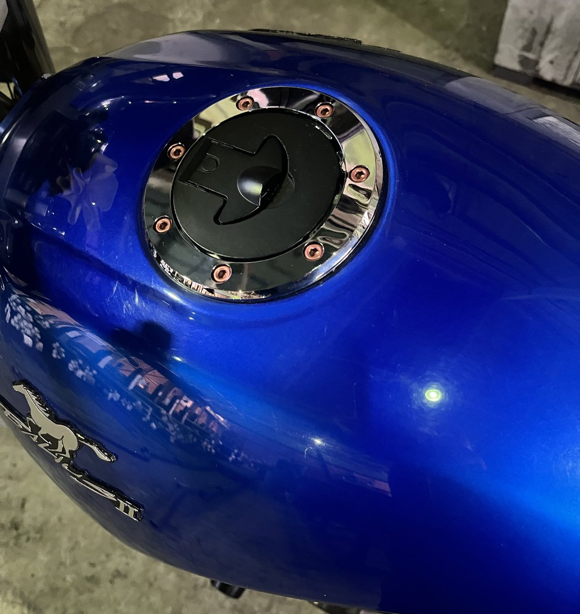 Natsuna184's tweet photo. 昨年は推し活ばかりしててバイクに乗ってなかったので、いざバイクに乗ろうとしたらエンジンかからなくなってた💦
いろいろ部品取り寄せて、自分で交換修理して何とかエンジンかかりました🏍️🫢
2週間後はバイクイベント❗️
楽しみ♫
#balius2
#バイク初心者
#初心者ライダー https://t.co/16oKVOwhtp