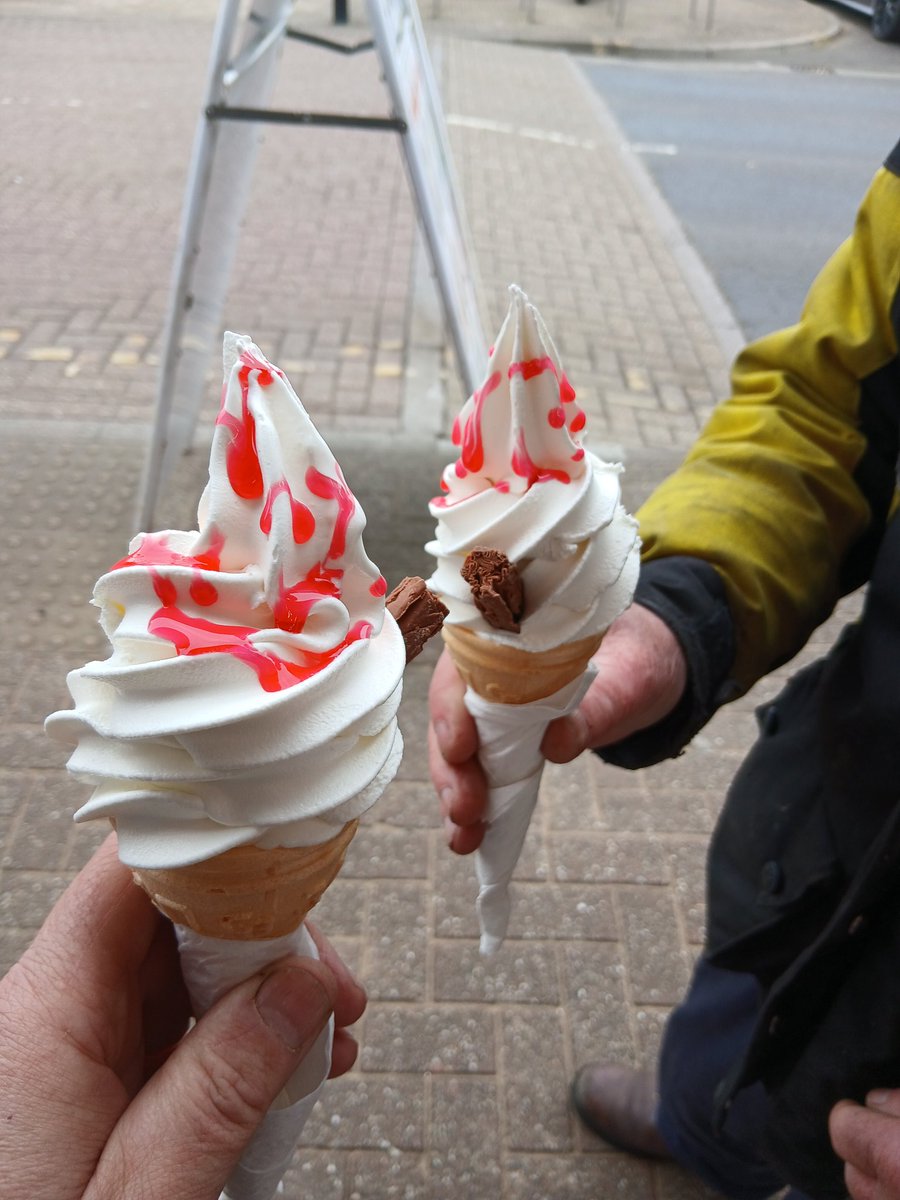 crcmotorcycles tweet media