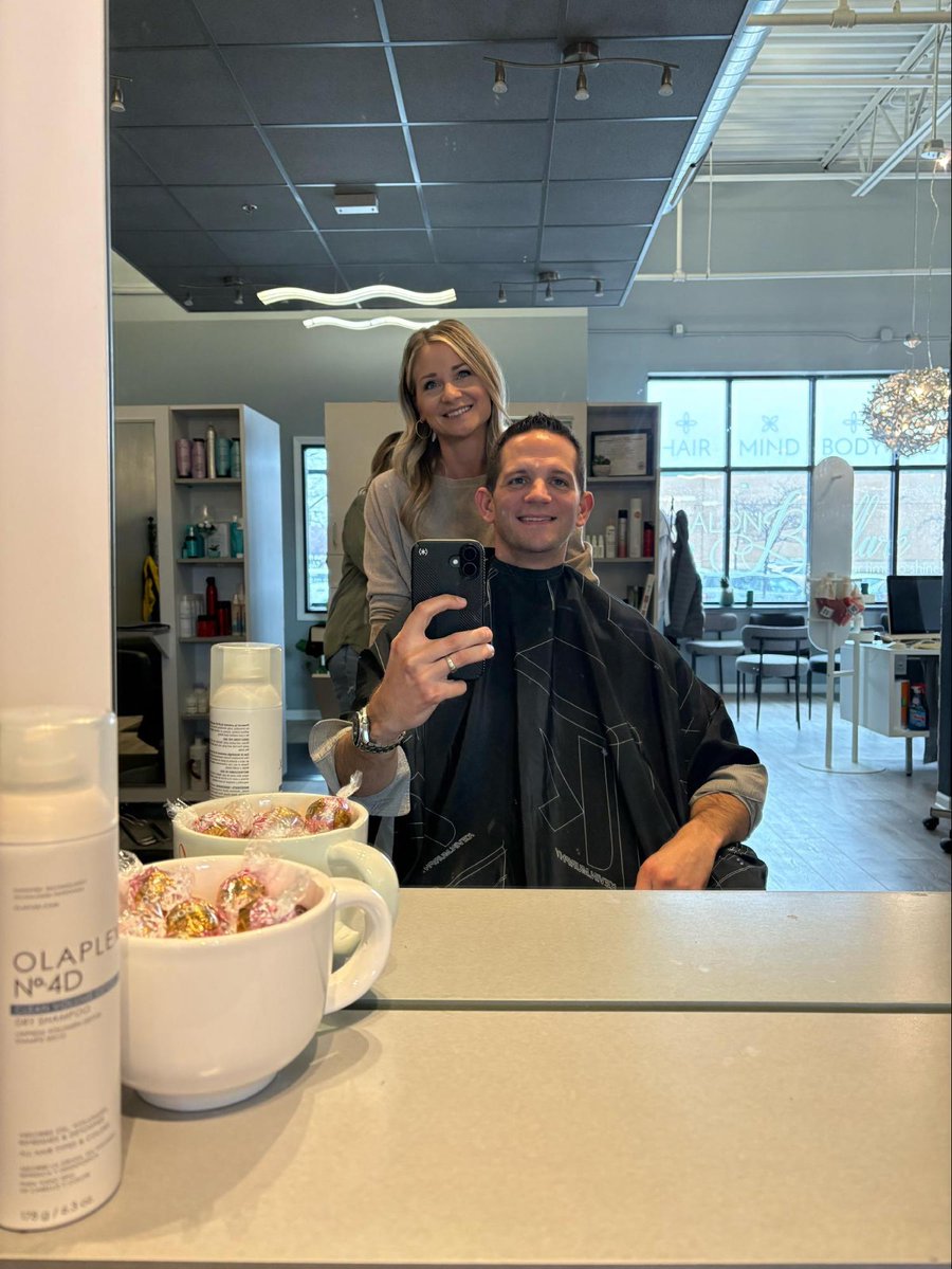 Mike Roberts tweet media