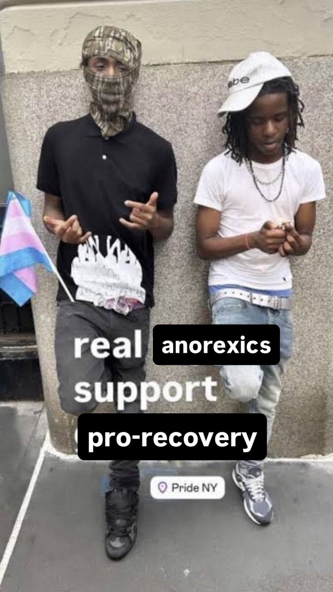 ari 🪽 (@cherubineom) on Twitter photo 