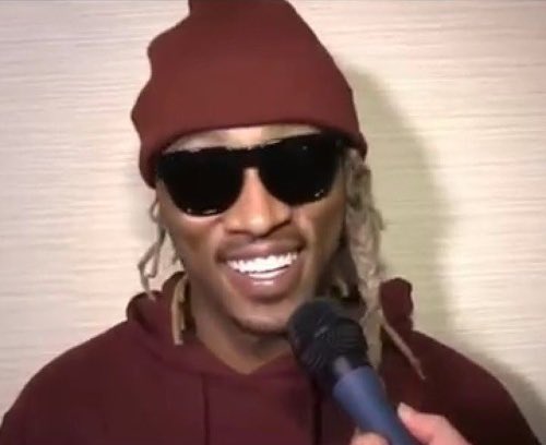 Hoodville_'s tweet photo. Introduced her to toxic now she hate sane... https://t.co/NnjD0HdfBt