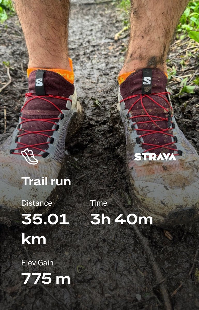 глум tweet media