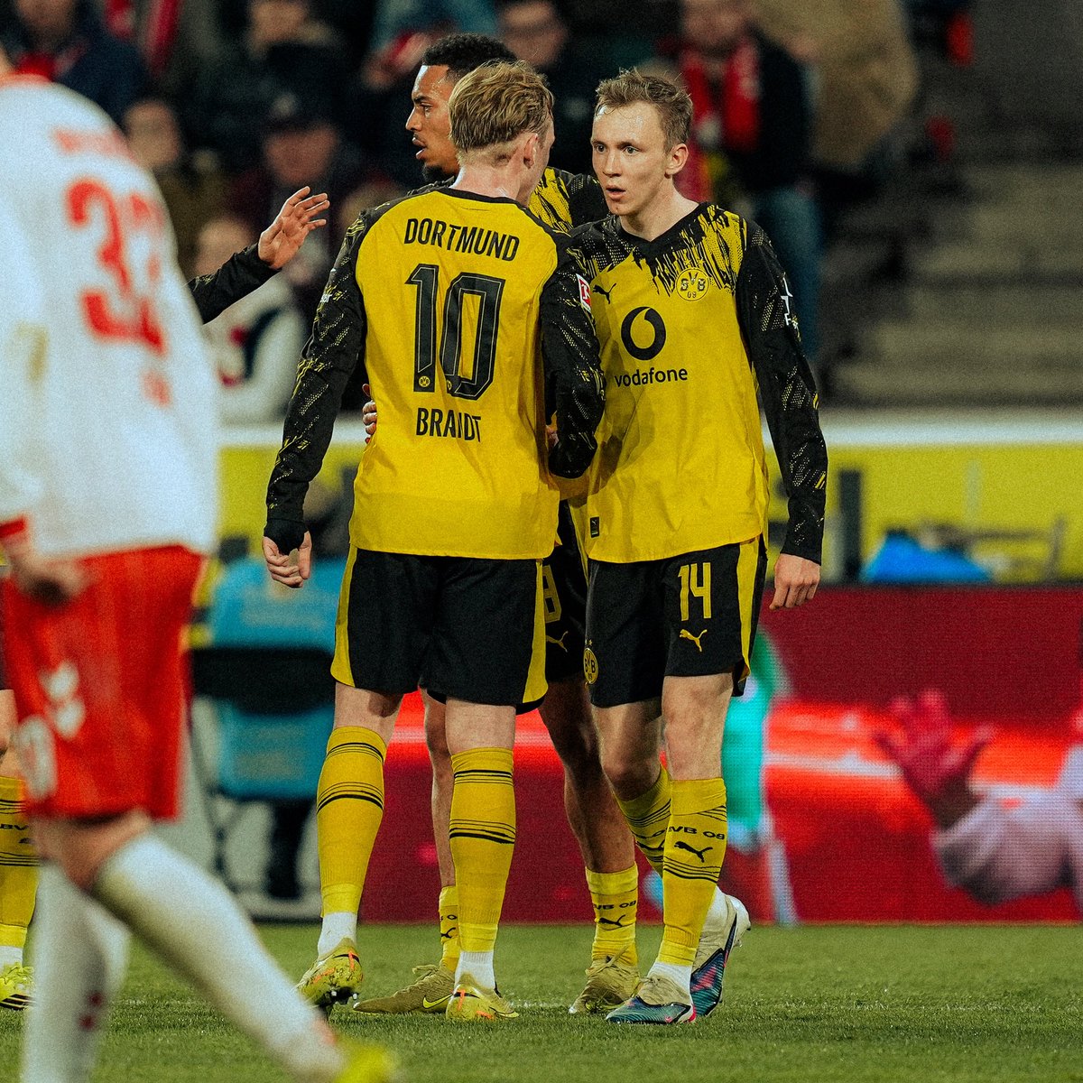 Borussia Dortmund English tweet media