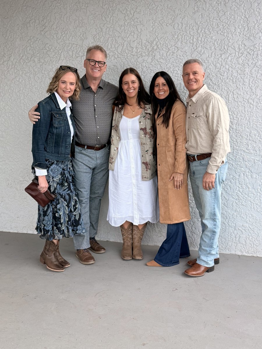 605Hanson's tweet image. Celebrating a wedding in beautiful Pendleton, OR. For Rodeo fans out there, this is an incredible venue. The history of this community with the Oregon Trail is amazing.