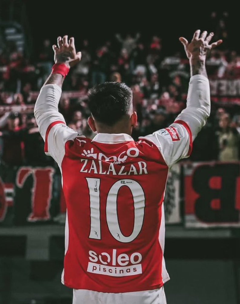 Anda <a href="/SLBenfica/">SL Benfica</a>.