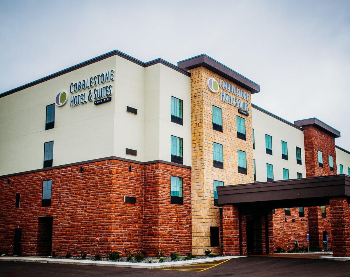 Cobblestone Hotels tweet media