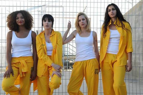 blueetulipp's tweet image. Bu iki diziyi izledikten sonra hiç bir diziyi beğenmiyorsunuz 
#VisAVis #BreakingBad