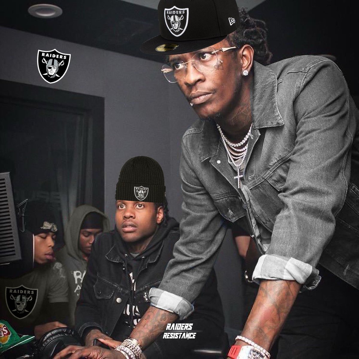 🏴‍☠️Silver&BlackHoleSun tweet media