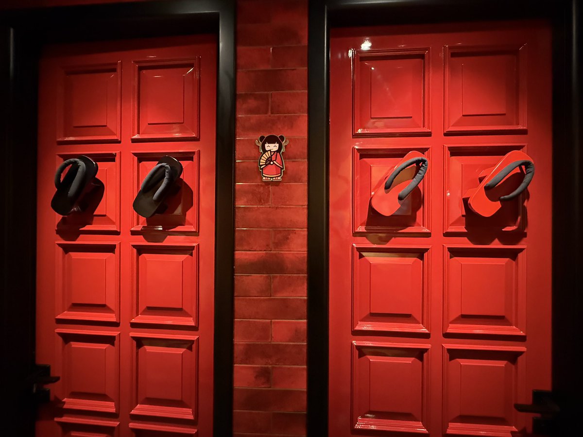 hangisi kadın wc lütfen üstüne yazın ya şunları