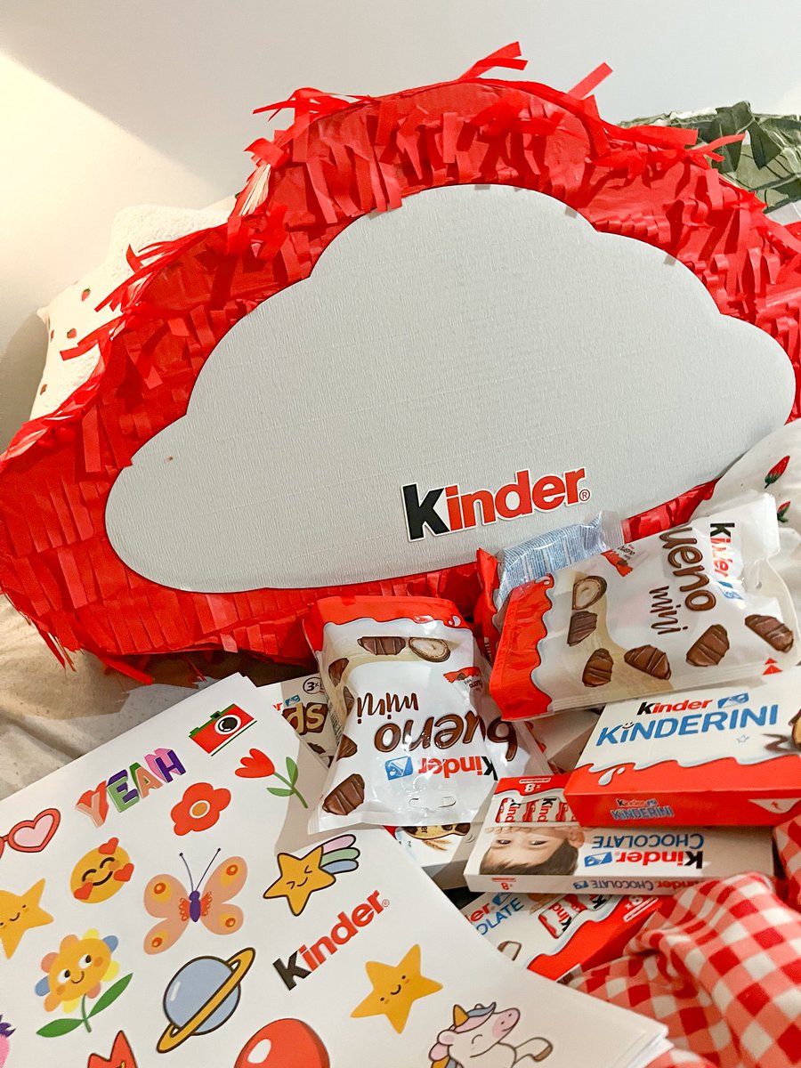 ❗️Rozdanie❗️
Szukam osoby z dziećmi, którym mogę sprawić małą niespodziankę 🎁 (choć dorośli też mogą spróbować szczęścia, jeśli ich to uszczęśliwi)  Aby wziąć udział:
1 Skomentuj post emotką
2 Podaj go dalej
Wybiorę jedną osobę i wyślę jej paczkę 😋 Powodzenia!