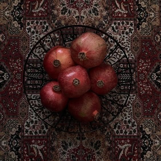 autumn girl tweet media