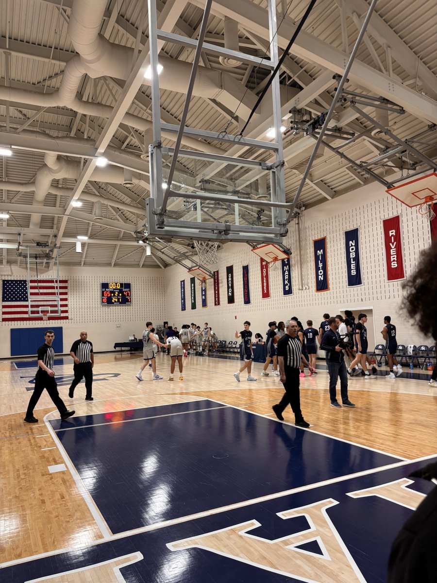 DylanThayer0's tweet photo. St. Mark’s wins big here 65-47 at home to advance to the Class B Large Championship Game.

Justin Perron building something special with a lot of returning talent in the 2027 class next year. 

Championship tomorrow, 5:30pm at Worcester Academy. https://t.co/2maACX4Ca5