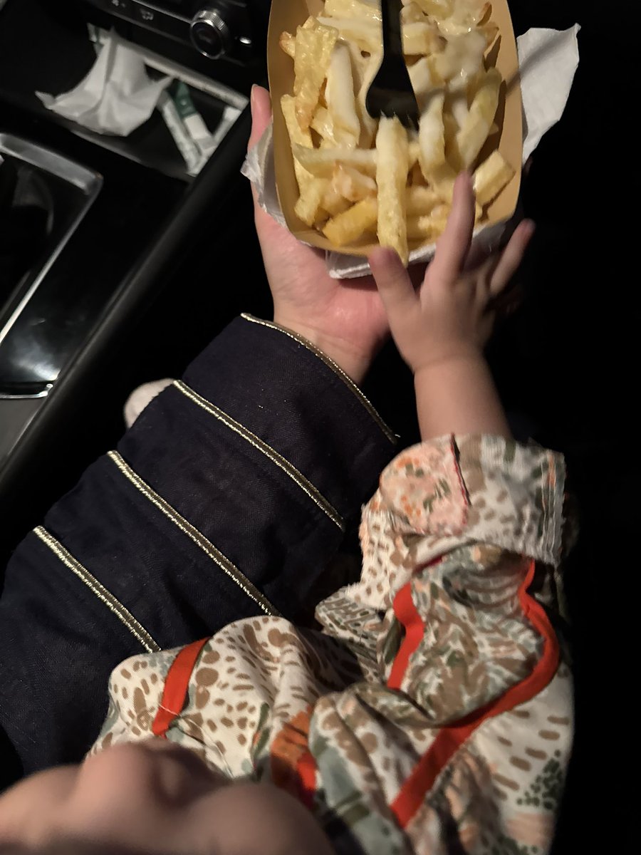 nuha_idrees's tweet photo. Ramadan looks different this year with my tiny little hands 🤏💗 https://t.co/0SnU5EVP4k