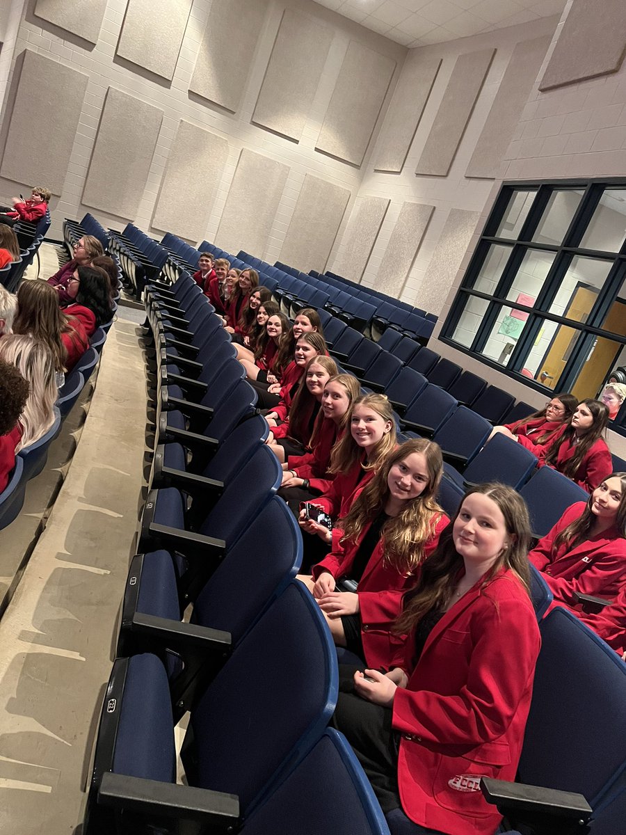 Ross Middle School tweet media