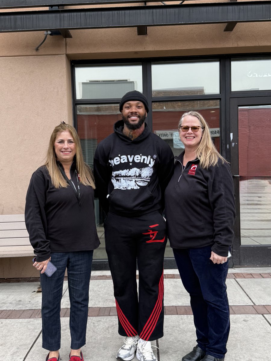 Baltimore Station tweet media