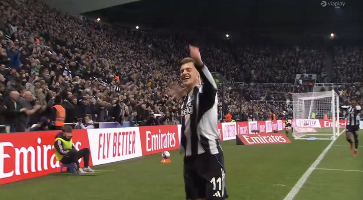 Instant Foot ⚽️ tweet media