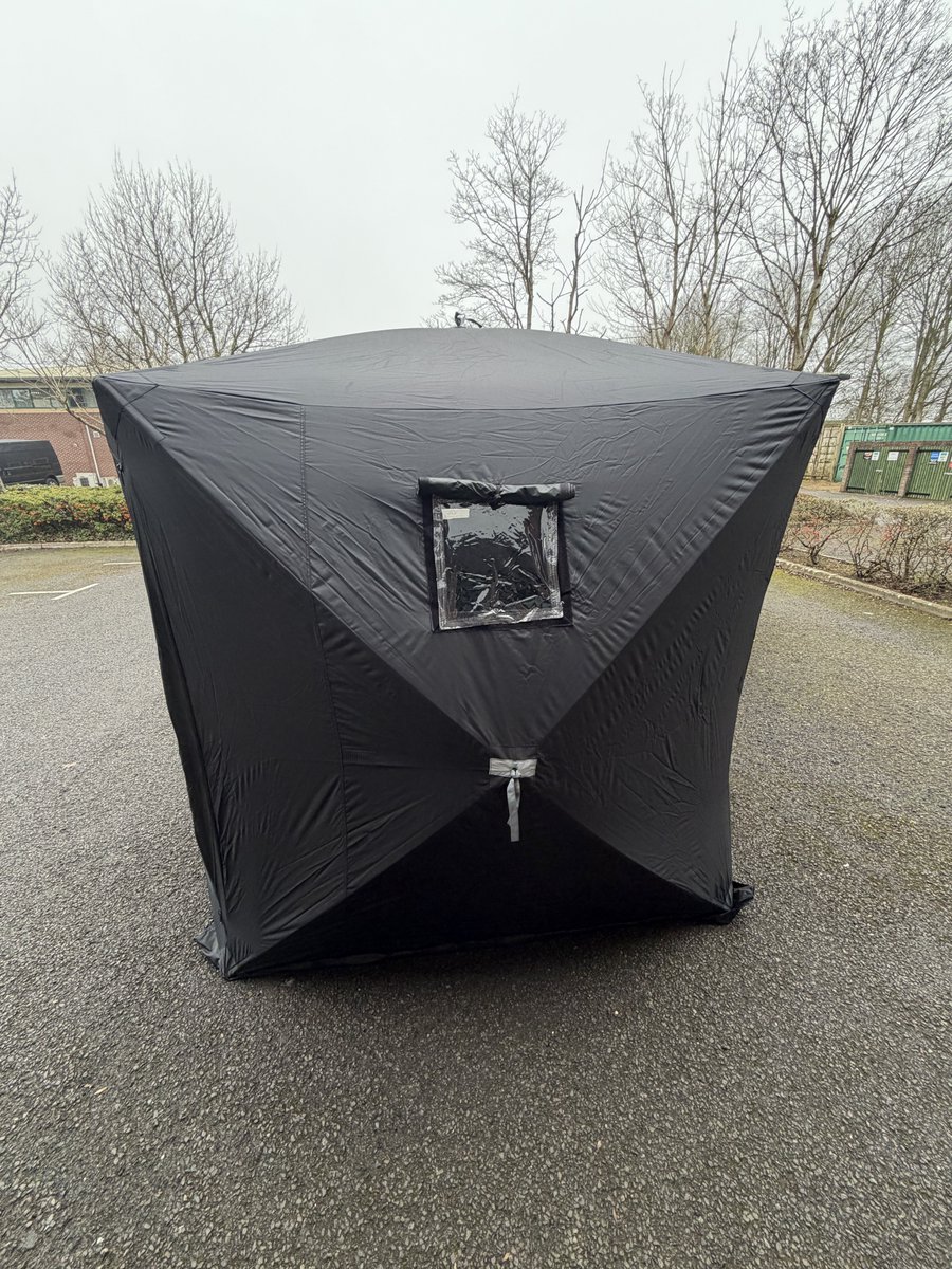 solo16uk's tweet image. We’ve added a range of black out ‘pop-up’ tents to our kit inventory. Ideal as welfare spaces, kit stores or somewhere to manage your #OutsideBroadcast. #broadcast #videoproduction #eventprofs #solo16