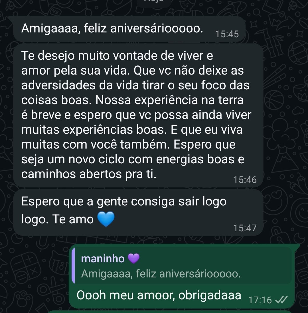 sou tão depressiva que meu best manda logo uma dessa de feliz aniversário