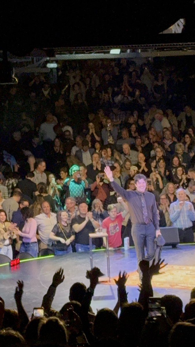 Mulaney Suits 🤵🏻 tweet media