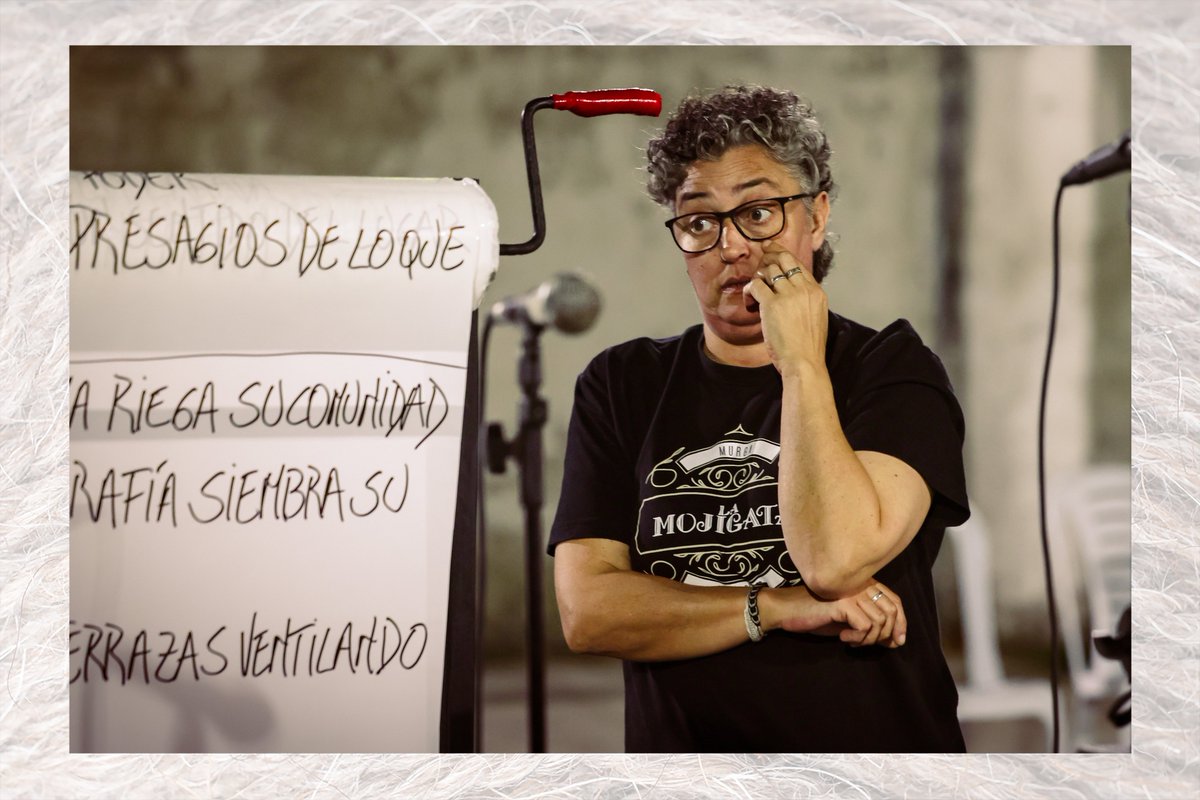 Tanta vida por un poco más de un mes…

Terminó otro carnaval para nuestro colectivo, lleno de procesos creativos, de transiciones y de amor a la murga. 

Meses de mucho trabajo de muchas personas para construir, para armar, para dar.

#MurgaConRelaciones 🔗