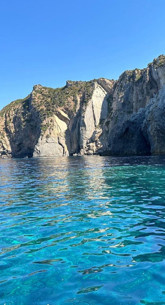 CristinaShonny's tweet photo. #Nebida
#Iglesias
#sudSardegna
“Il mare non vuole vedere altre guerre, solo orizzonti dove gli uomini imparano finalmente a vivere in pace.”
Buona domenica a tutti. https://t.co/4qSelg1PXU