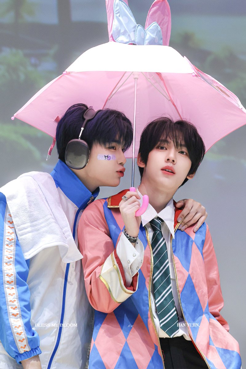 𝒃𝒍𝒆𝒔𝒔𝒎𝒚𝒃𝒍𝒐𝒐𝒎 tweet media