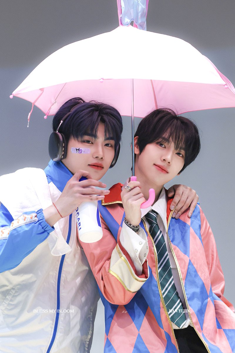 𝒃𝒍𝒆𝒔𝒔𝒎𝒚𝒃𝒍𝒐𝒐𝒎 tweet media