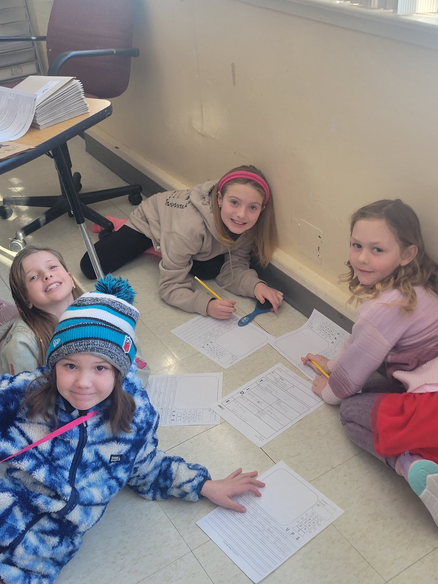 Ms. Rose tweet media