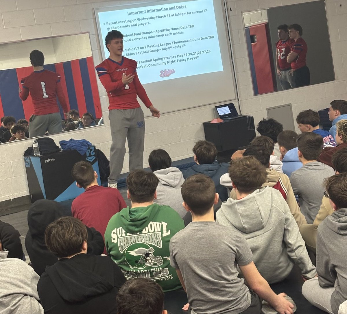 QBcoachFelus tweet media