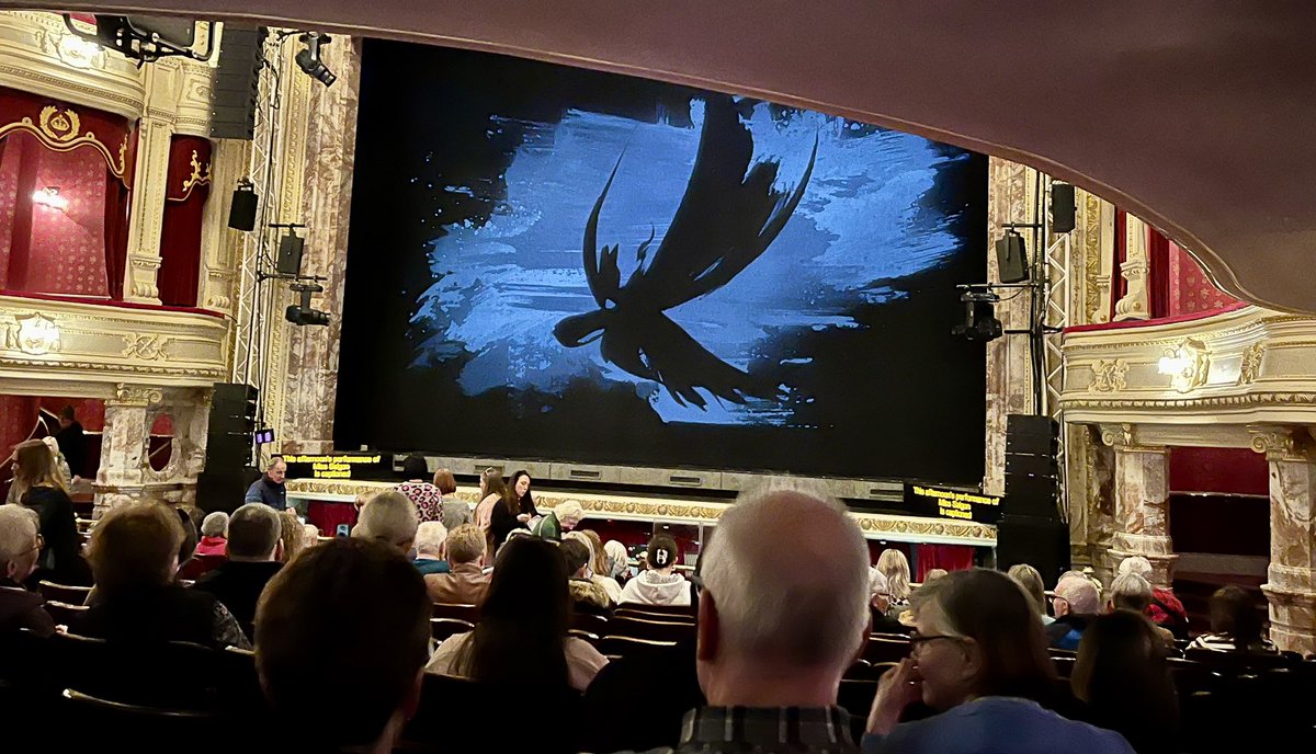 It’s been over 20 years since I last saw Miss Saigon so took my Mum to see it this afternoon at His Majesty’s and it didn’t disappoint. What a cast, what a powerful performance, what a show! 🎭 🥹👍🏻 <a href="/MissSaigonUK/">Miss Saigon</a> <a href="/APAWhatsOn/">Aberdeen Performing Arts</a>