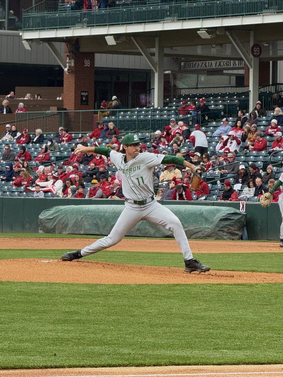 Fun fact for today’s game between <a href="/StetsonBaseball/">Stetson Baseball</a> and <a href="/RazorbackBSB/">Arkansas Baseball</a> 💡

Starters Hunter Dietz and Ethan Phillips were both teammates at Calvary Christian HS in Clearwater, FL