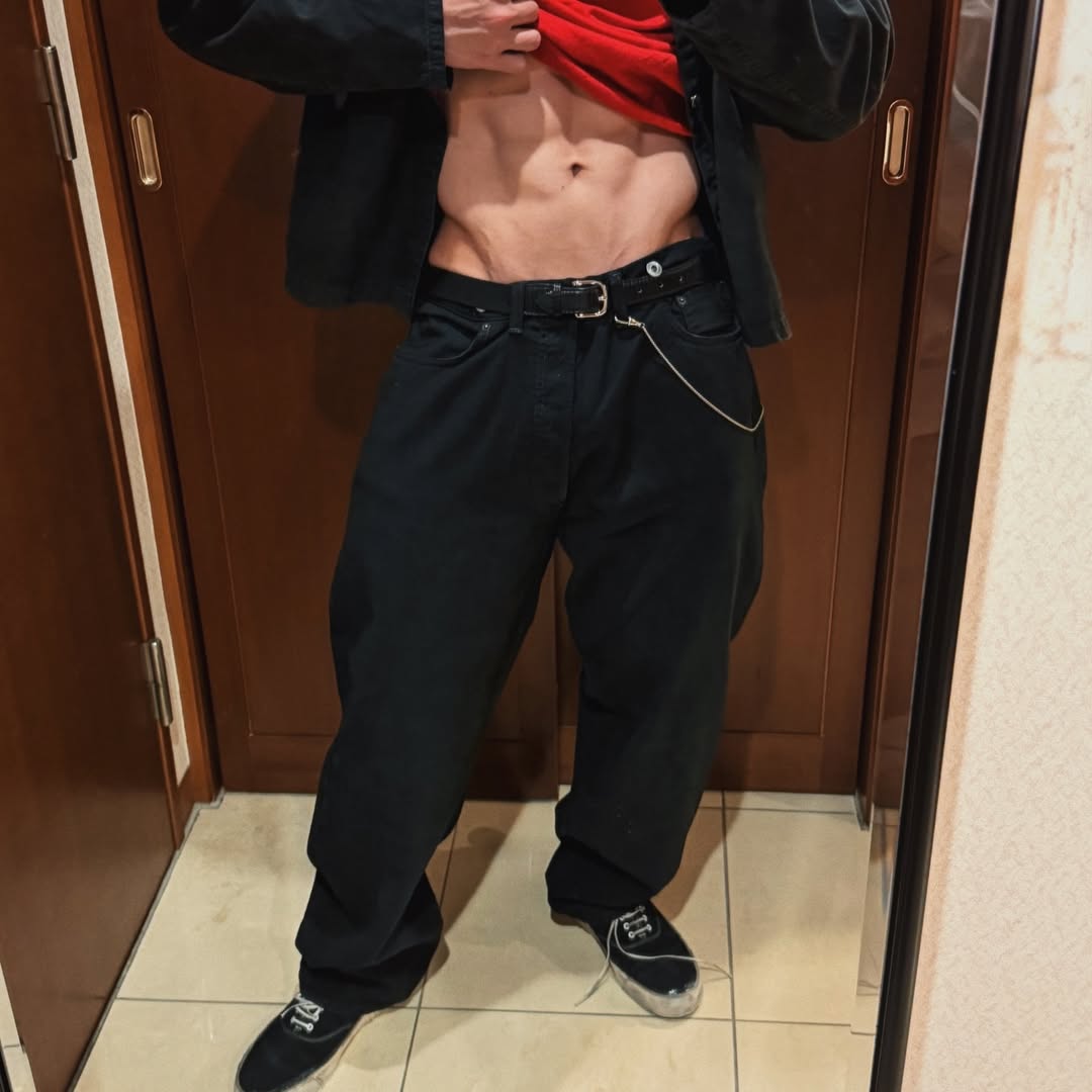 WONHO_GLOBAL's tweet photo. [2/2]
#원호 #WONHO #ウォノ 
@official__wonho @official_WH_jp https://t.co/D0mJMQWVpp