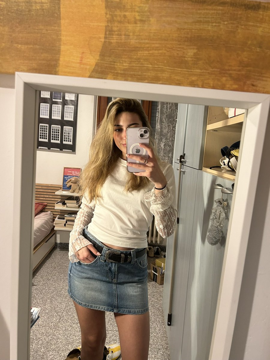 cami🐿 tweet media