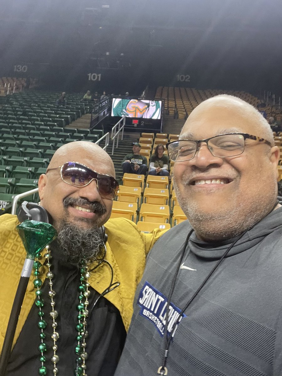 Earl Austin Jr. tweet media