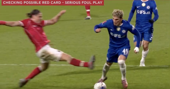 LukeFrewin's tweet photo. @BBCSport I know I'm not seeing people argue that this isn't a red https://t.co/uN4peHU5HO