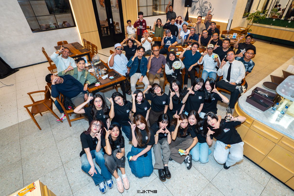 officialJKT48's tweet photo. Terima kasih untuk teman-teman yang sudah hadir dan berbagi impian bersama Team Dream JKT48 melalui JKT48 OFC Event “JKT48 Psychology Project: Discovering Our Love, Dream and Passion - Team Dream"⭐

Mohon dukungannya selalu untuk Team Dream! Sampai jumpa di gebrakan selanjutnya ya!⭐😉