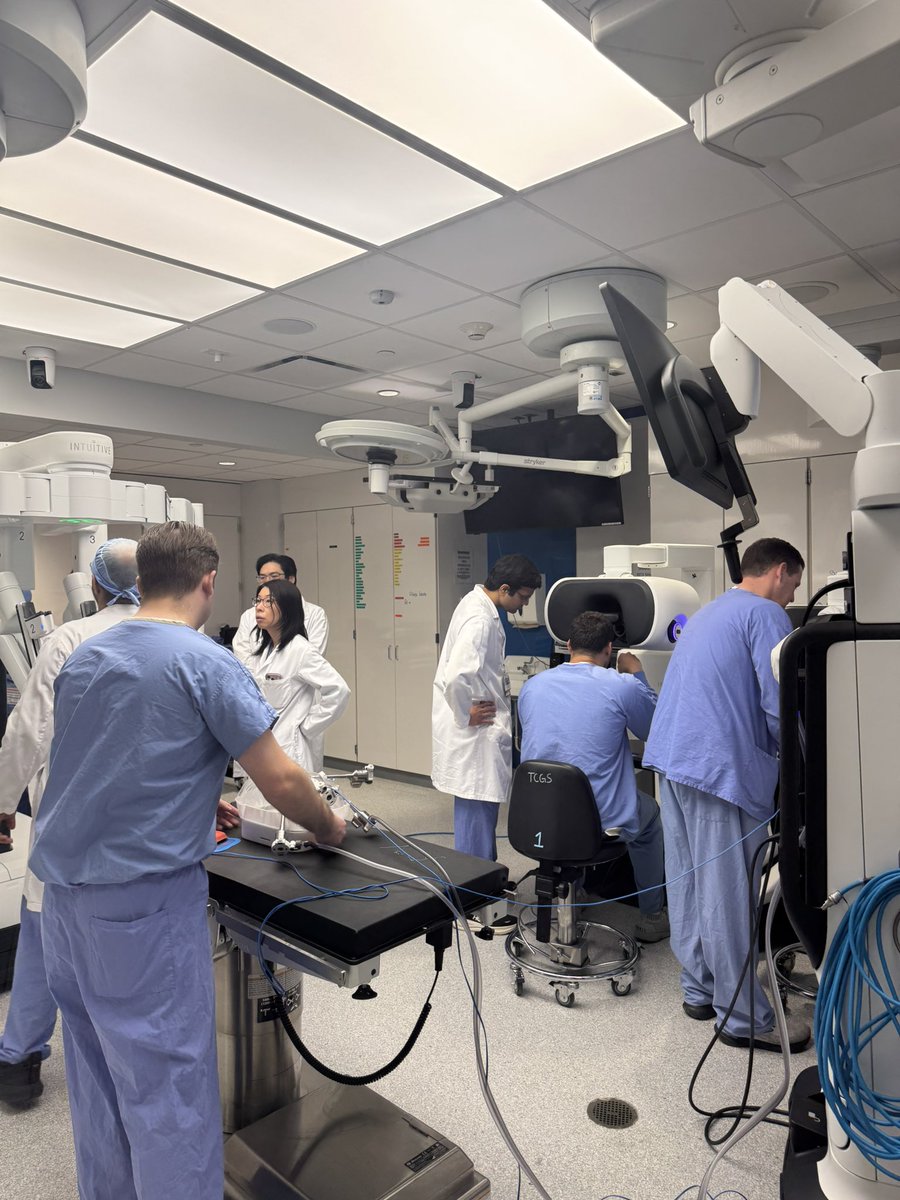 Brett Curran tweet media