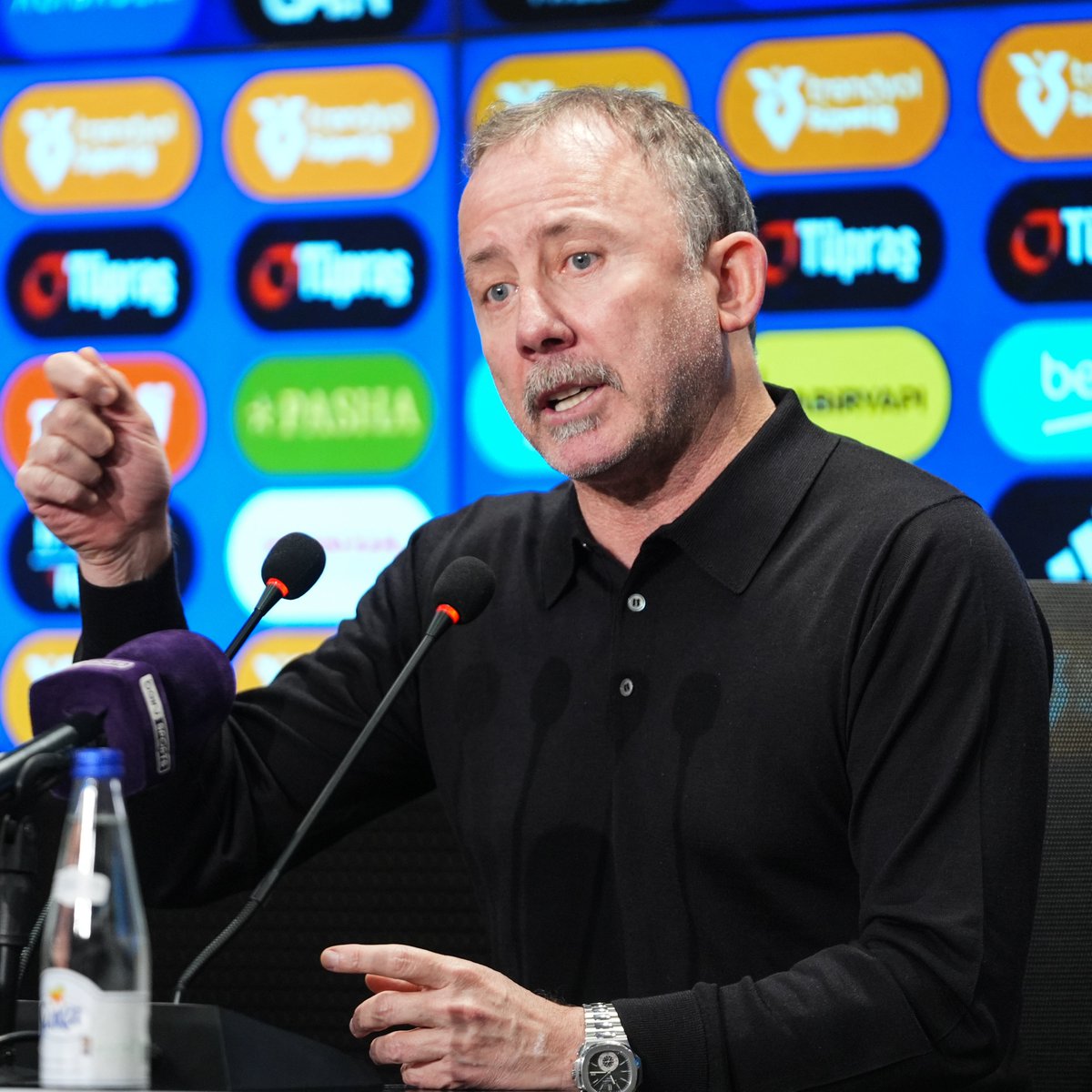 De Marke Sports tweet media