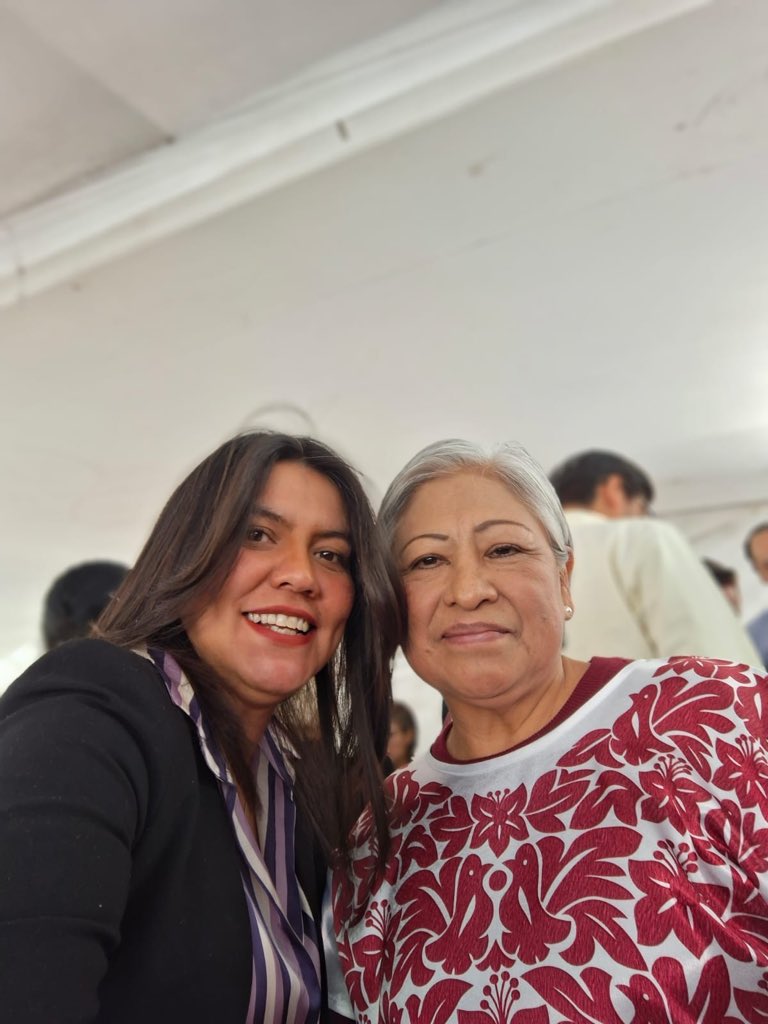 Fanny Zapp tweet media