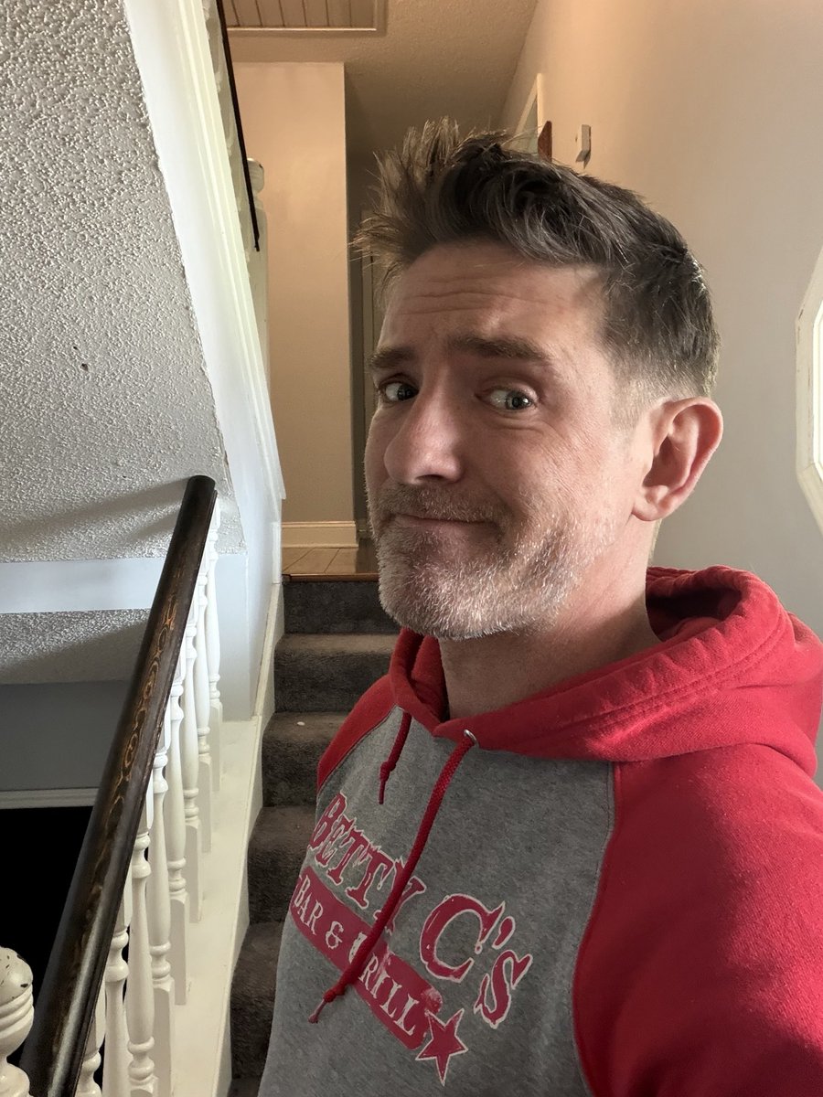 This Effin’ GM ➡️ Gary Con tweet media