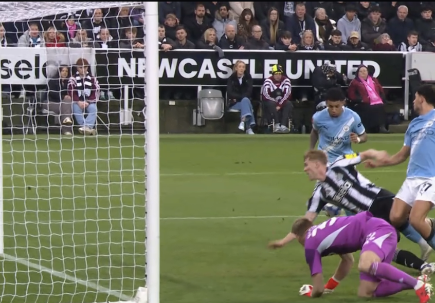 The Touchline | 𝐓 tweet media