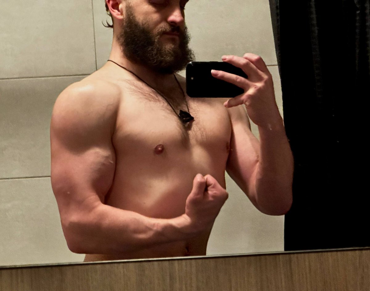 Seffuel Bloodmoon | Béta tweet media