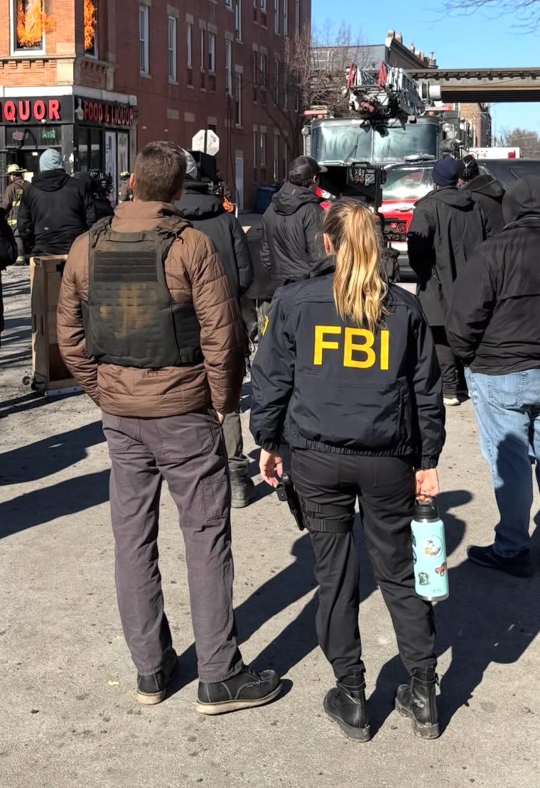 holly 🐘 tweet media