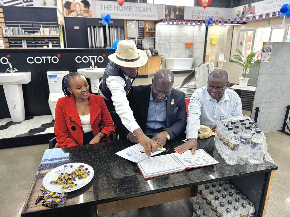 AAK_Engineers's tweet photo. We were honored to have Eng. @otienogallo as the Guest Speaker at the AAK South Rift AGM &amp; launch event yesterday at CTM, Nakuru. 

His presence @ insights brought a wealth of expertise on geotechnical engineering &amp; its impact on the built environment.

#Geotechnicalintegrity https://t.co/a5boHtUBB8
