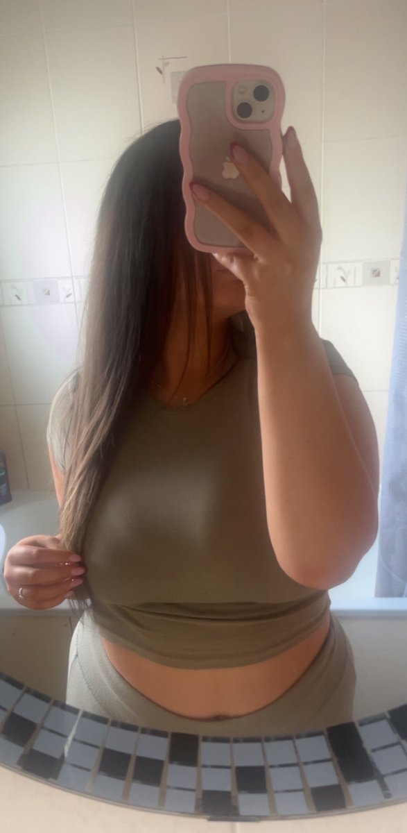 KendallOwnsU's tweet photo. send me all your money rn or don’t bother dm me 🥰💸

don’t dm me and expect me to reply if i don’t see iv been sent money 🥰

draining wallets 🐷 https://t.co/pVbOBD67Nj