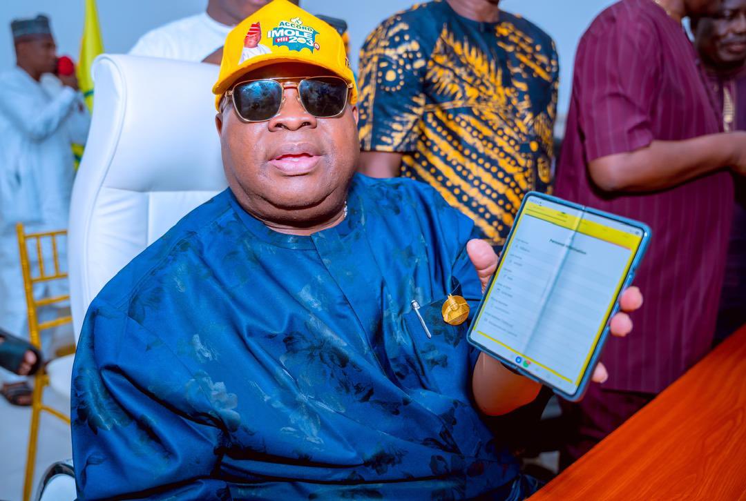 AAdeleke_01's tweet photo. I have just completed my online registration as a member of ACCORD in compliance with the new Electoral Act 2026 requiring political parties to maintain a digital membership register.

As Governor of Osun State and leader of ACCORD in our state, I invite all supporters of good governance and progress to join me in this process.

Together, we will continue to sustain the development happening across our state and prove once again that power truly belongs to the people.

Register now:
https://t.co/DZt1kleijf