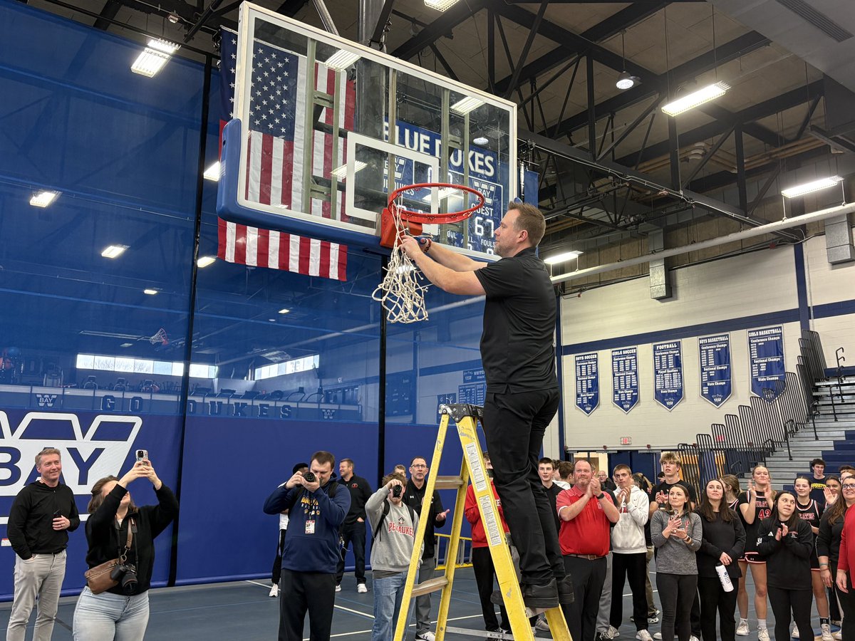 Matt Peck tweet media