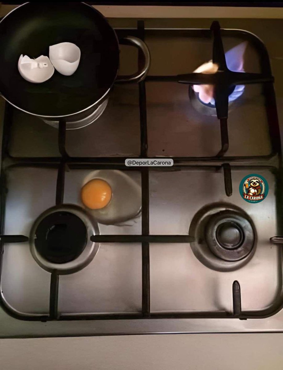 DeporLaCarona's tweet image. #David preparami un uovo al tegamino

#JuventusPisa #Juventus