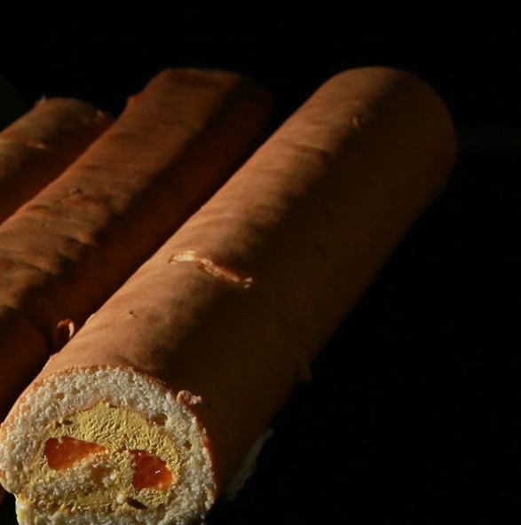 Rollcake Wahyu Austin bisa dipesan via pesansaja.com telp 085 100 5 999 85 sms/WA/telegram 082325797999 LINE ID pesansaja #wahyuaustin