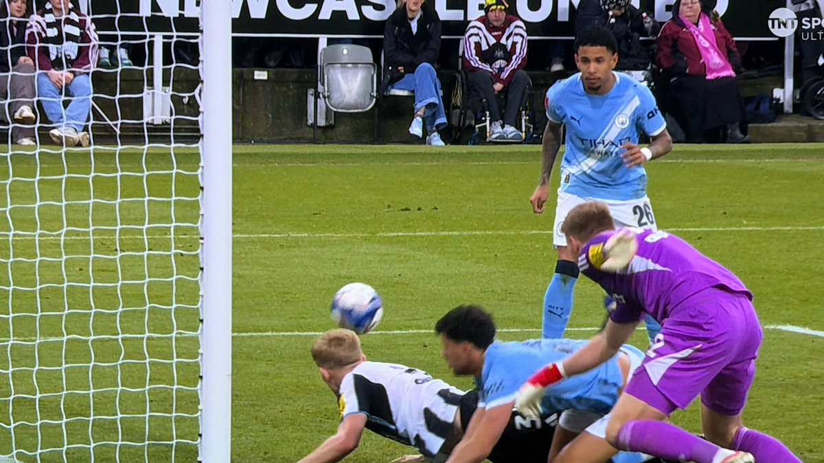 Savinho’s reaction killed me. Not stopped laughing since. That goal was hilarious.